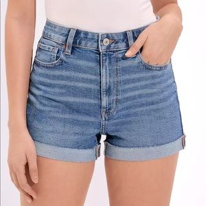 NWT American Eagle super high rise mom short stretch